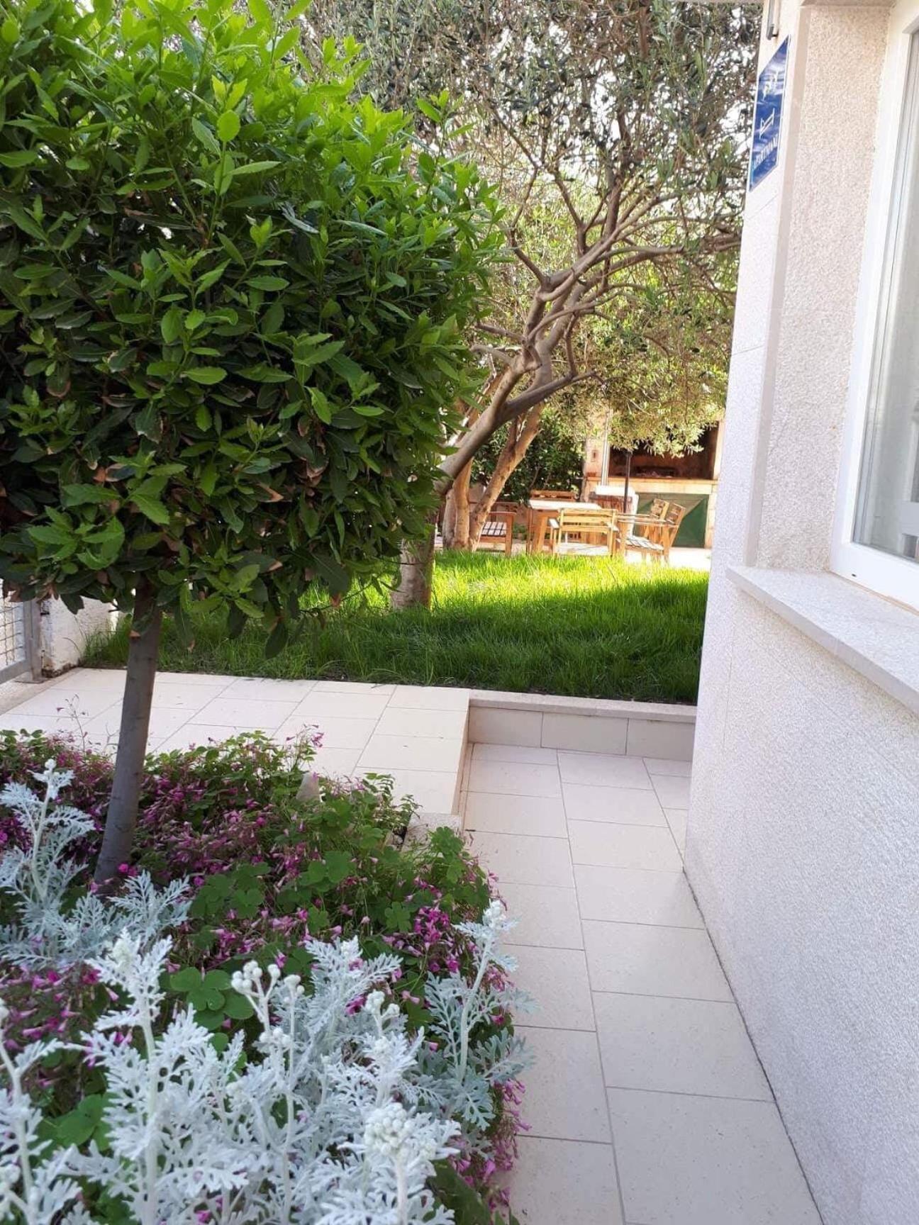 Apartment Adriana Povljana Εξωτερικό φωτογραφία